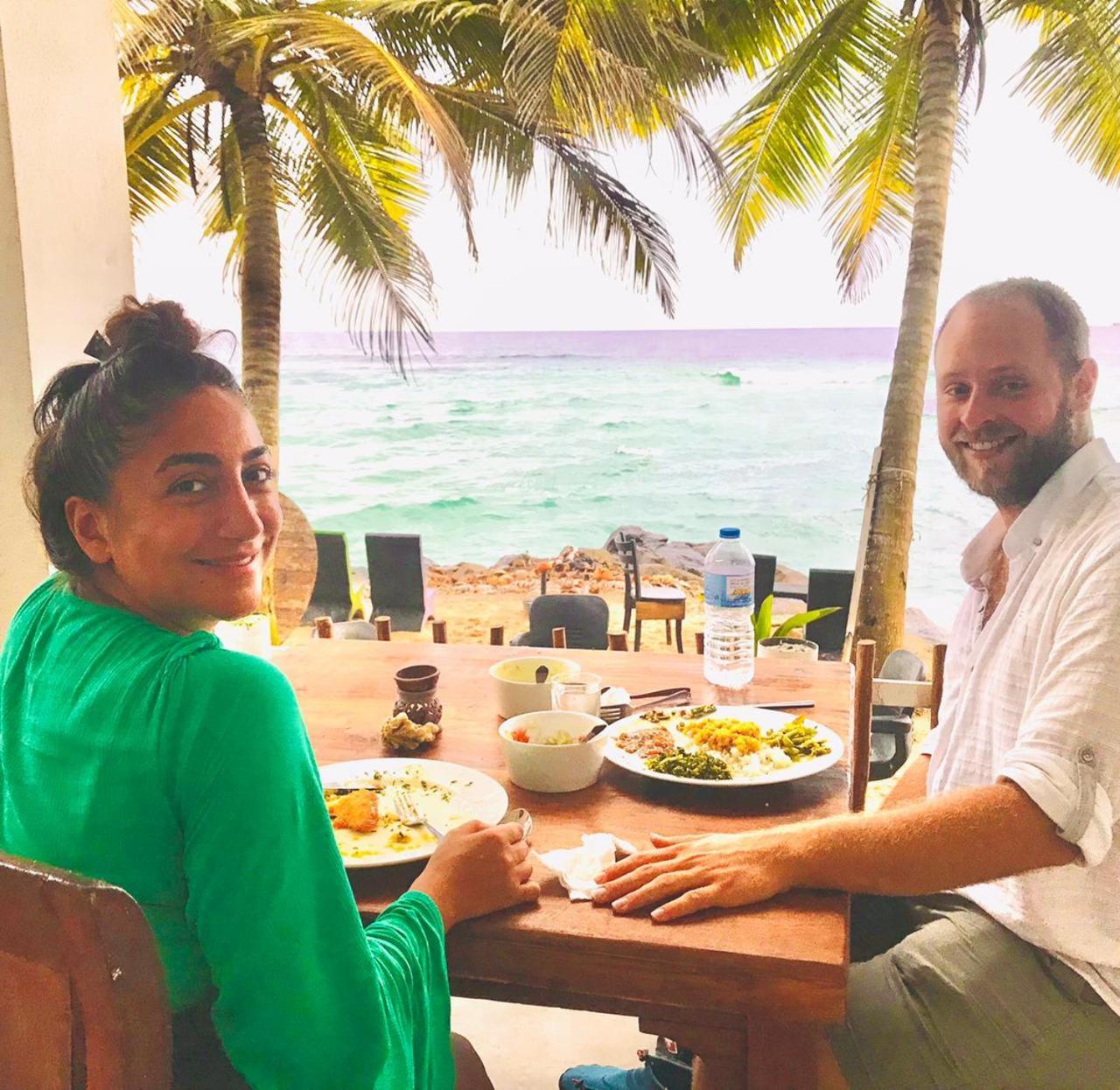 أونا واتونا Mihiripenna Villa Sea Sun المظهر الخارجي الصورة